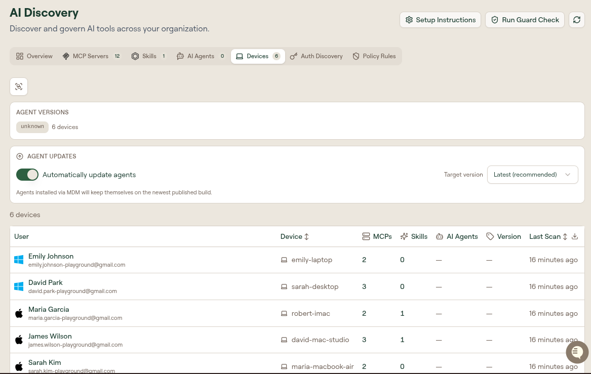 The Devices tab showing agent versions, an automatic update toggle, and a table of devices with their user and capability counts